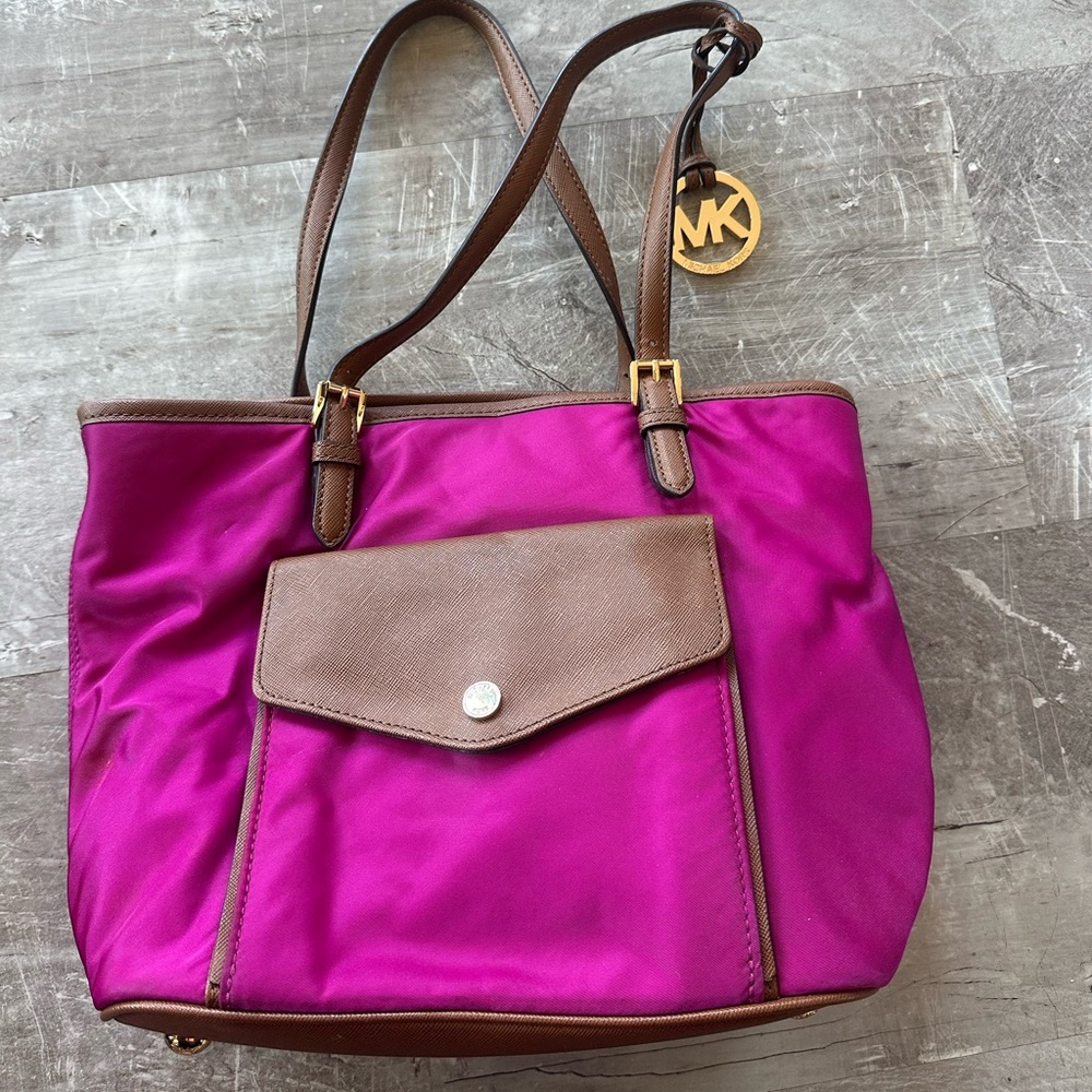 Michael Kors pink purse